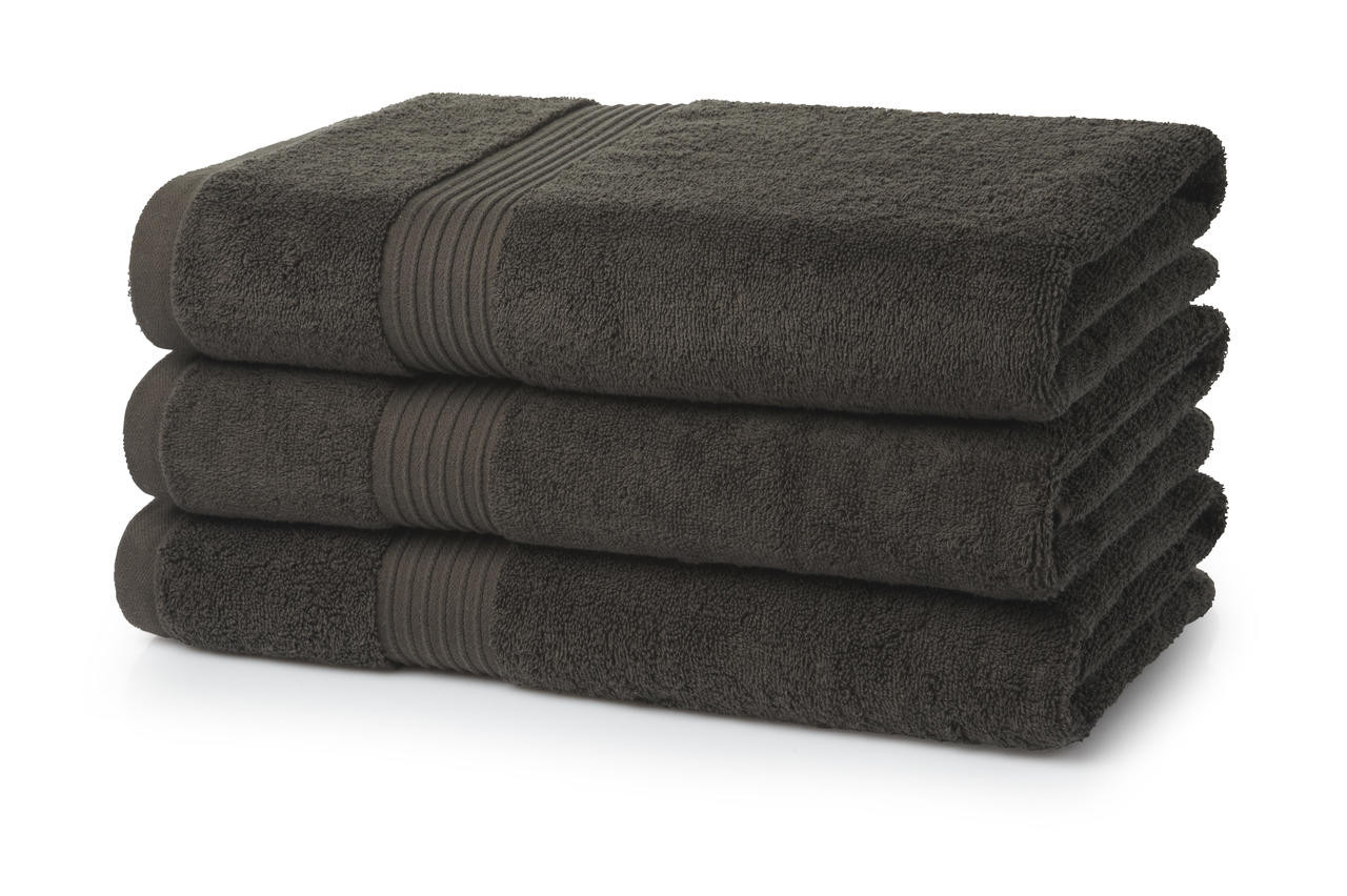 Black and sales tan bath towels
