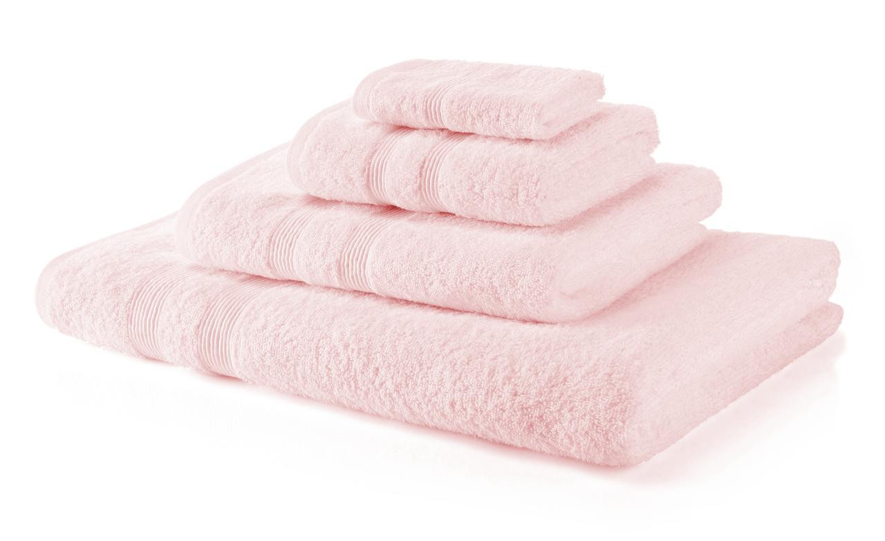 Pale pink deals bath towels
