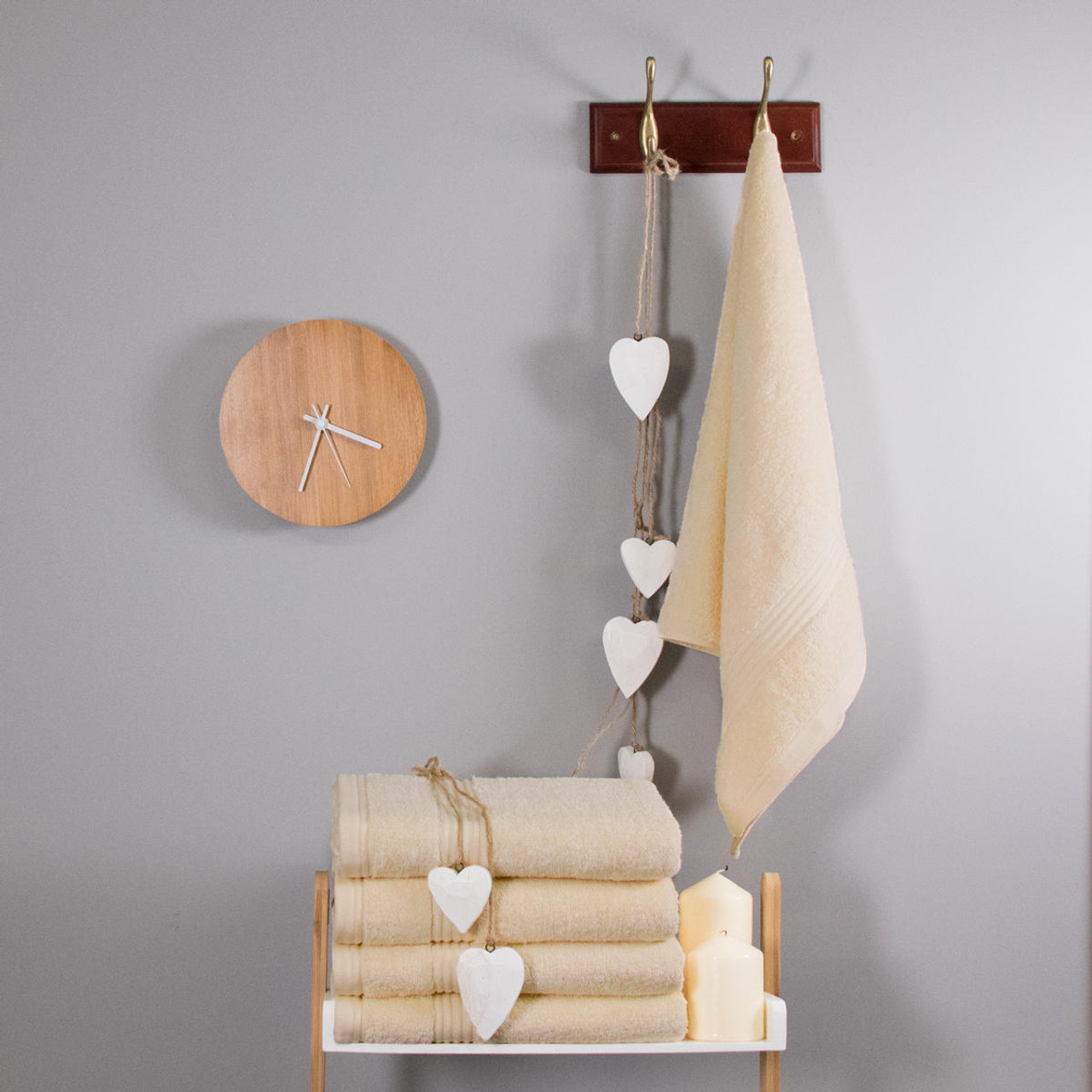 Cream best sale hand towels