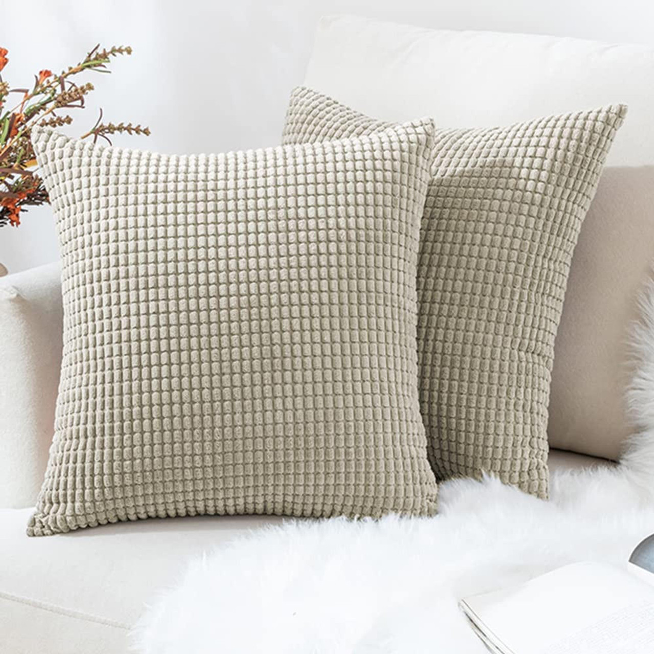 Set of 2 Cushions with Corn Corduroy Covers Included 45x45 cm The Towel Shop