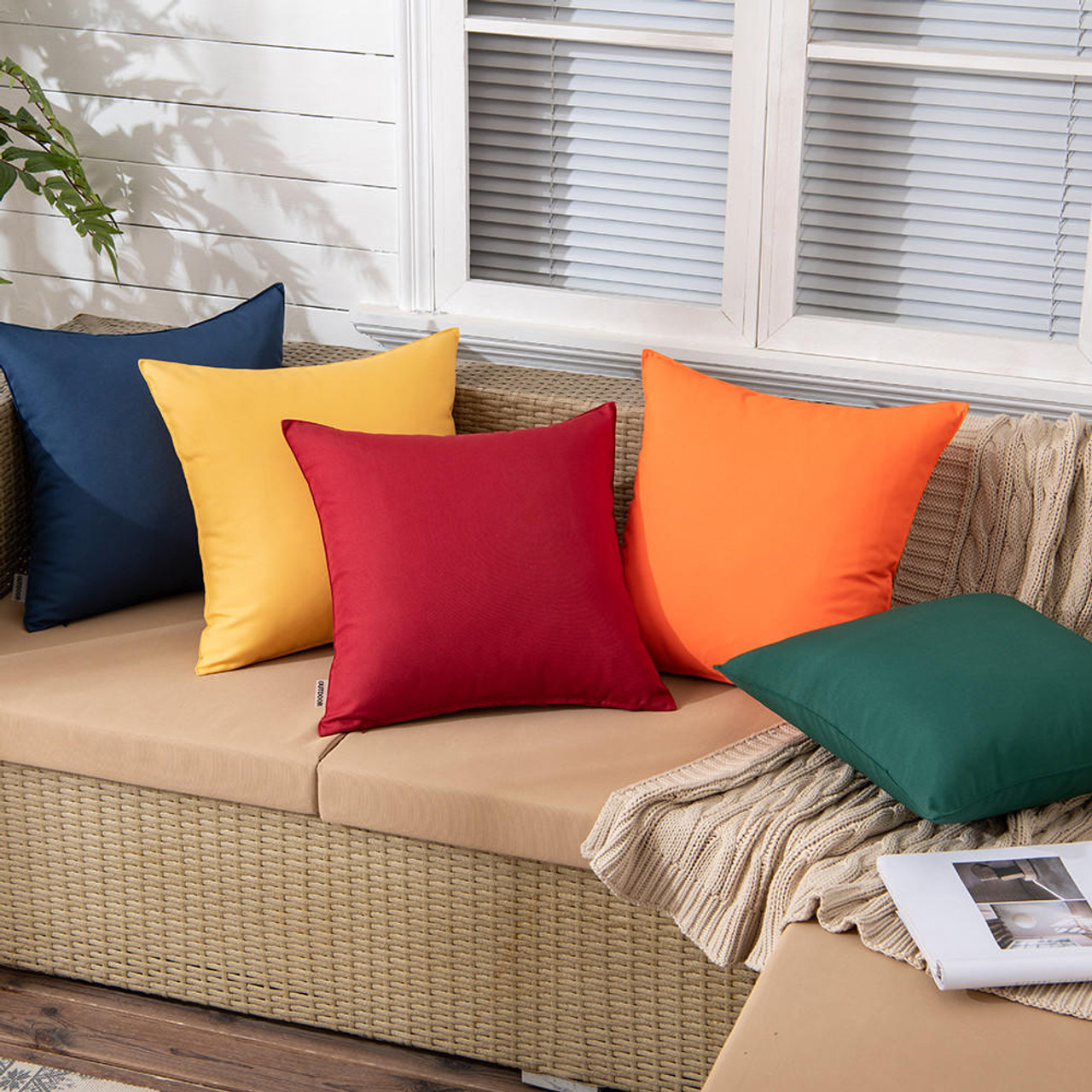 Set of 2 Outdoor Cushions with Waterproof Covers Included 45x45 cm The Towel Shop