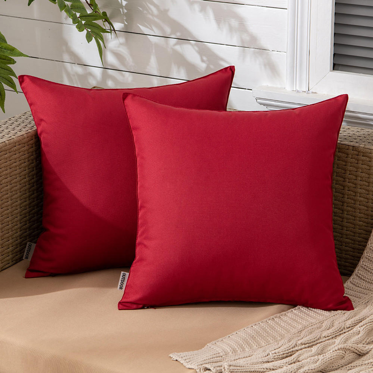 Set of 2 Outdoor Cushions with Waterproof Covers Included 45x45 cm The Towel Shop