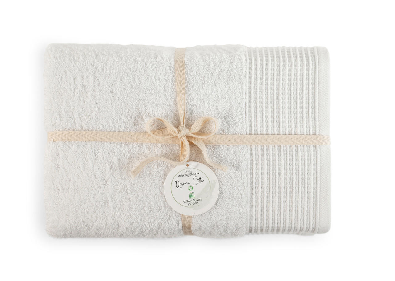 White decorative deals bath towels