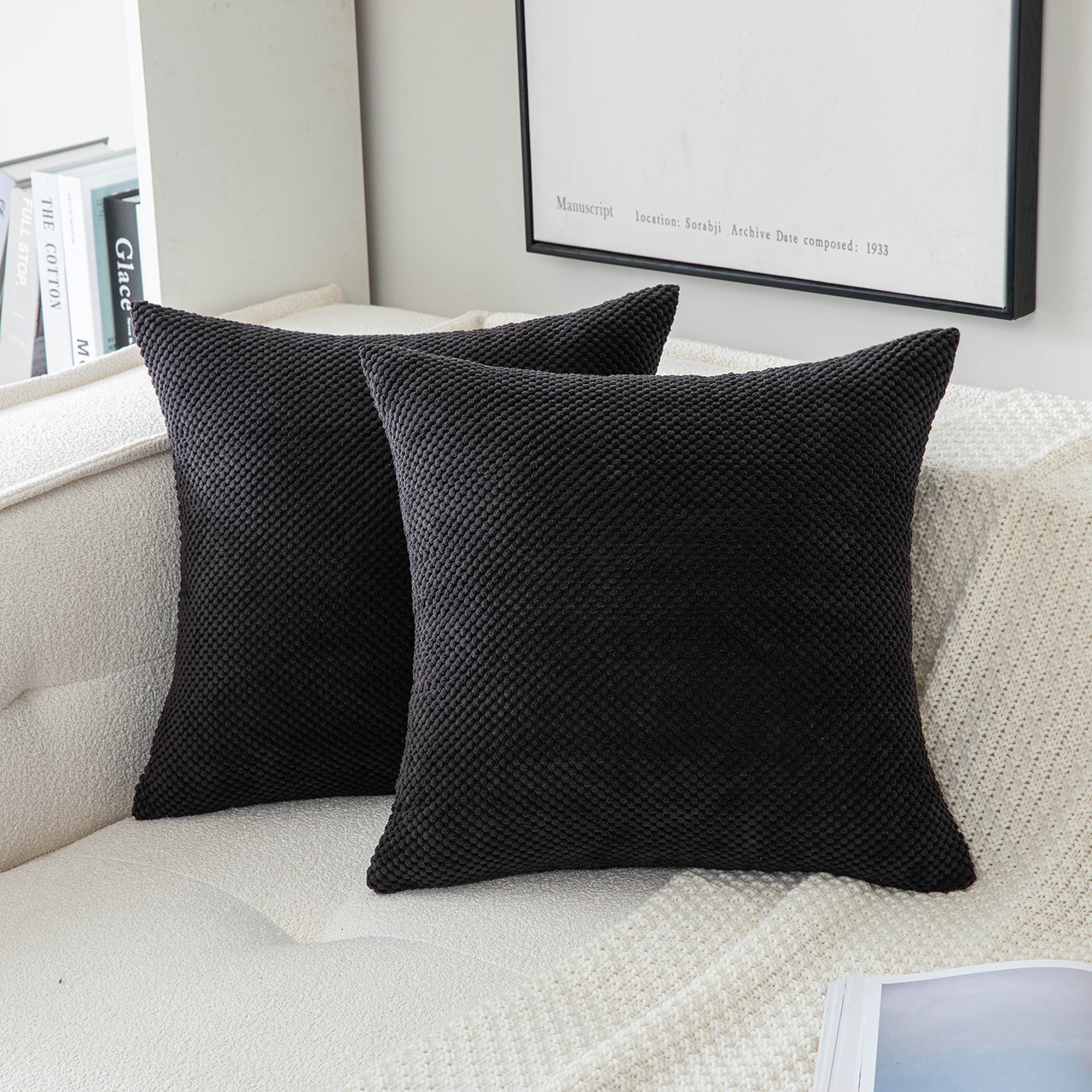 Black euro pillows top