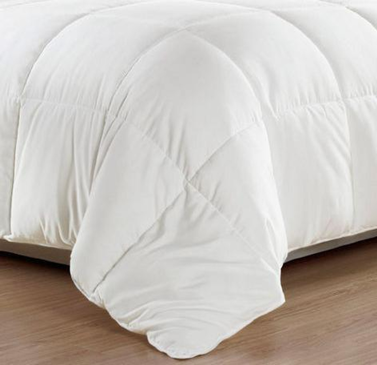 Luxury Goose Feather Down Duvet 13.5 Tog SIngle The Towel Shop